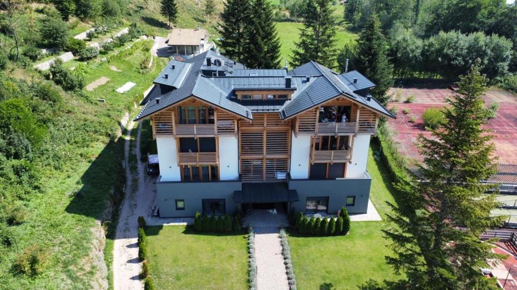 Appartamenti E B&B Casa Ester Baselga di Pine Exterior photo